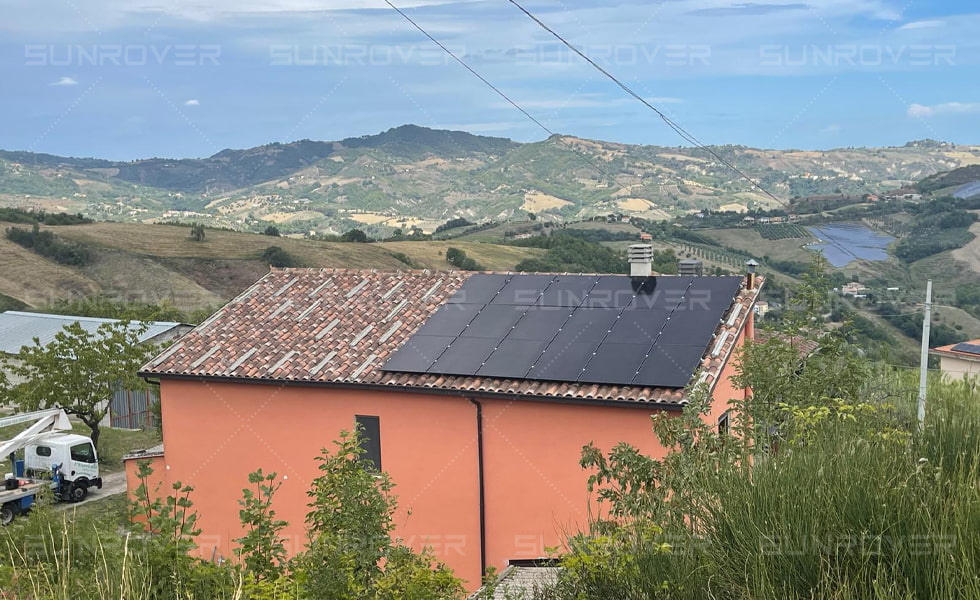 Italian Homeowner Embraces Sustainable Living with SUNROVER's Cutting-Edge Solar + Storage Solution